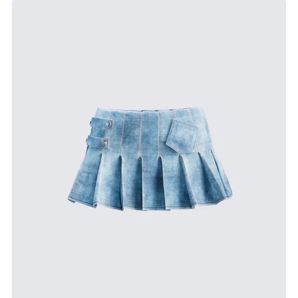 Finesse Denim pleated skirt